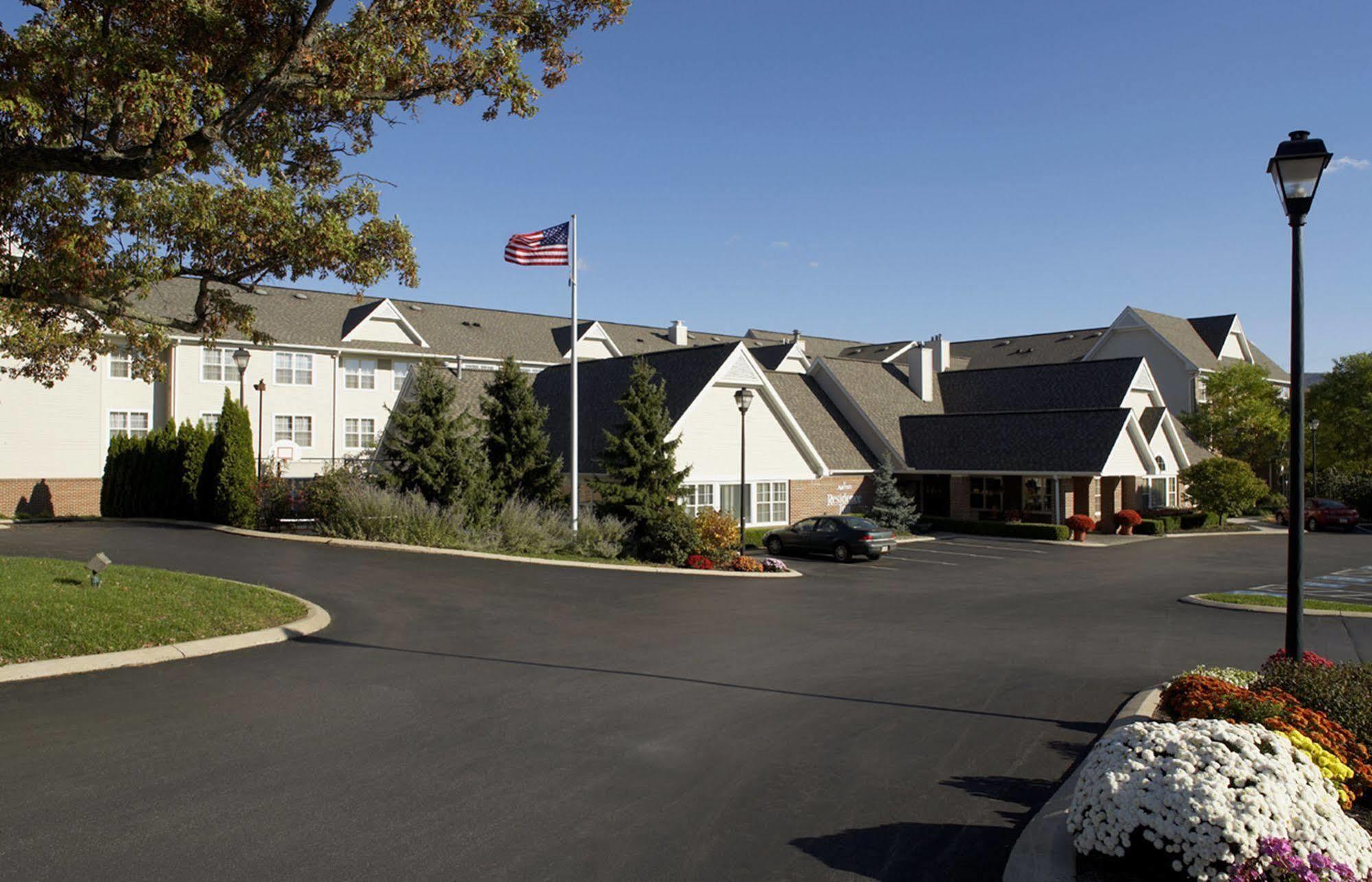 Residence Inn By Marriott Стейт Колледж Экстерьер фото